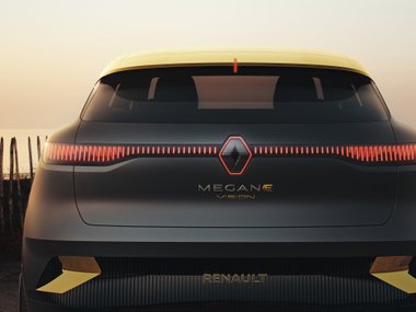 slide image for gallery: 26771 | Renault Megane eVision