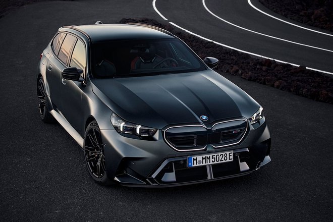 Новая BMW M5 Touring