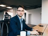 Офисный работник Офисный работник