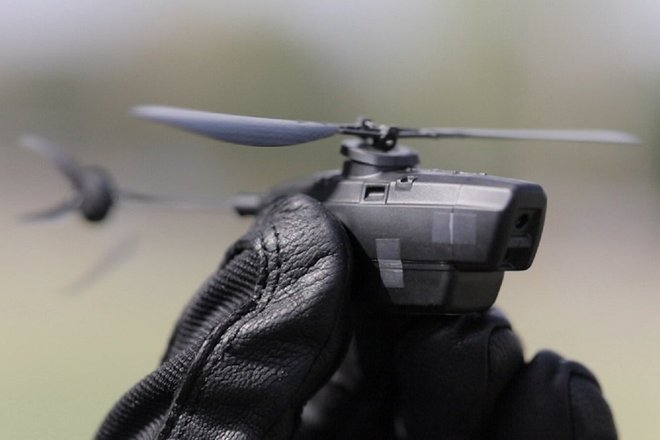 Black Hornet 3