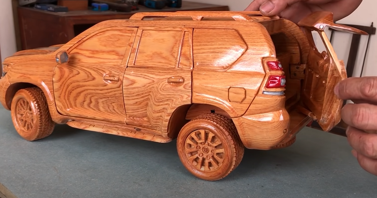 Как собрать авто из дерева: удивительные работы мастера