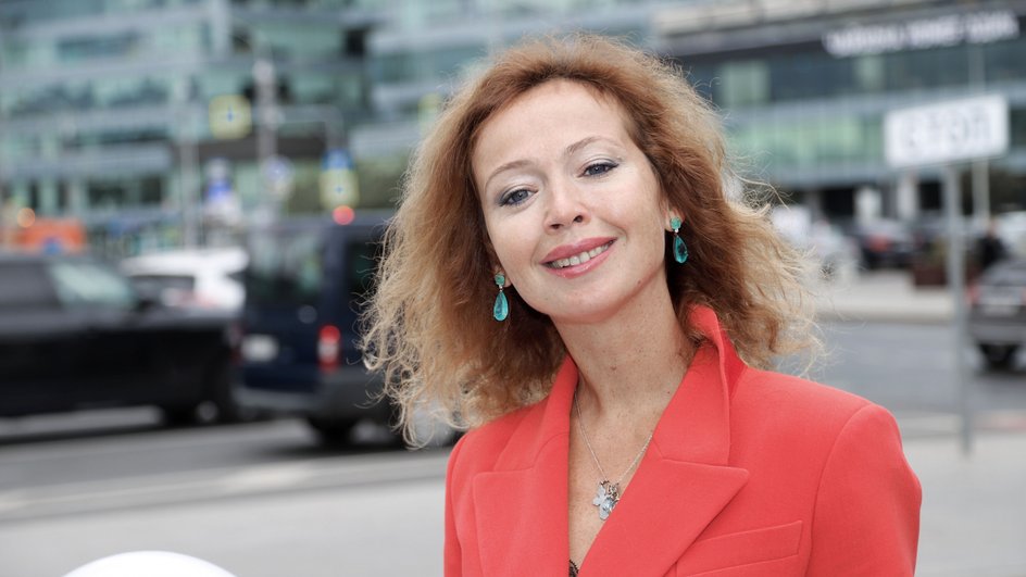 Елена Захарова Елена Захарова