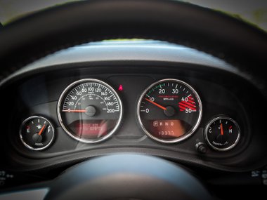 slide image for gallery: 17636 | Салон Jeep Wrangler