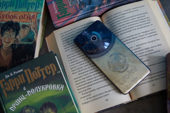 Redmi Turbo 3 Special Edition Featuring Harry Potter