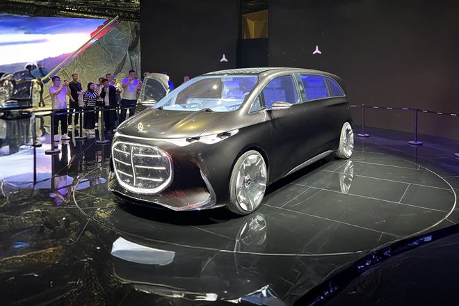 Mercedes-Benz Vision V Mercedes-Benz Vision V