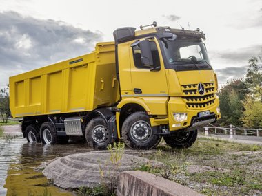 slide image for gallery: 27025 | Arocs
