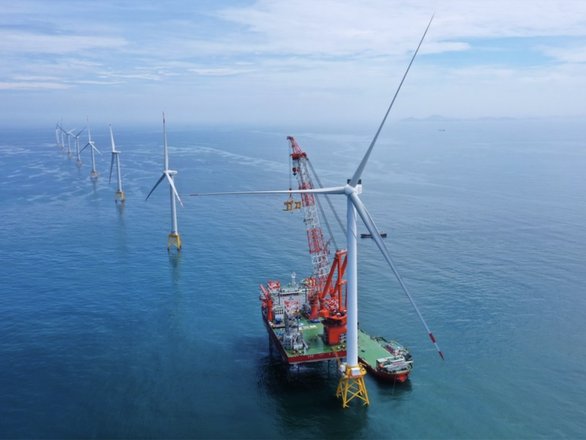 Так выглядит морская ветряная турбина от китайской Three Gorges Energy. Фото: CNN