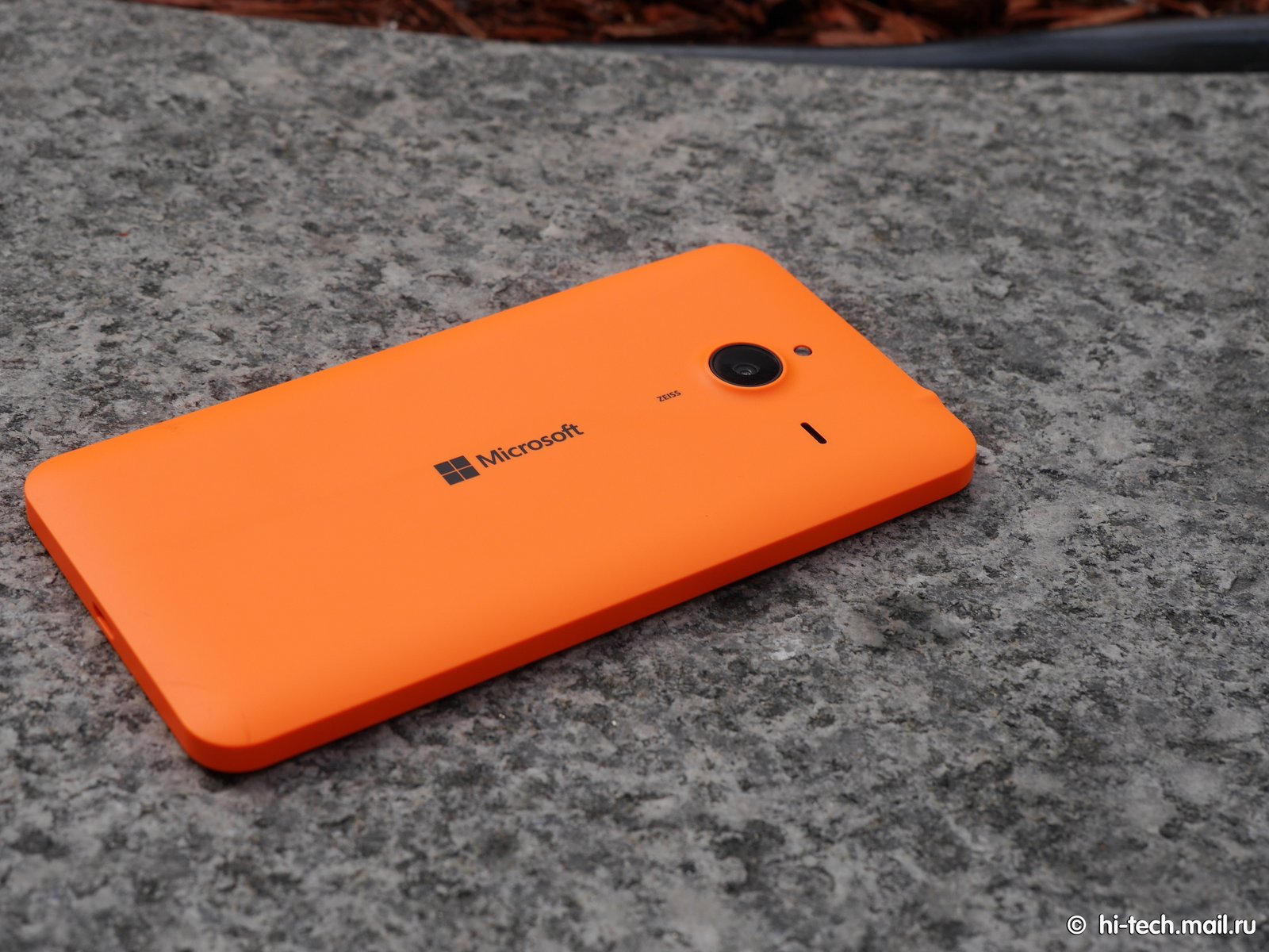 Обзор Microsoft Lumia 640 XL: больше – значит лучше? - Hi-Tech Mail.ru