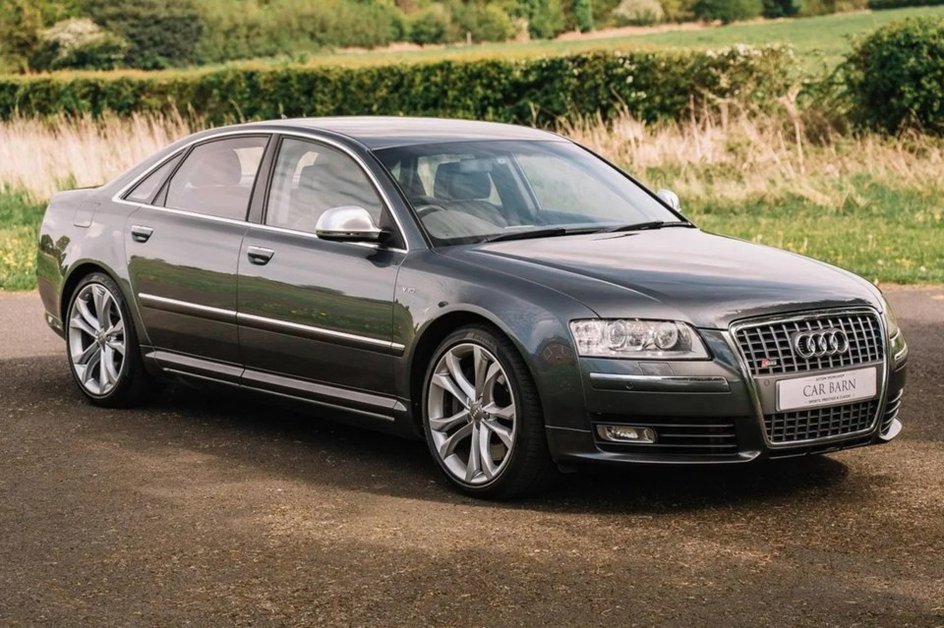 Audi S8