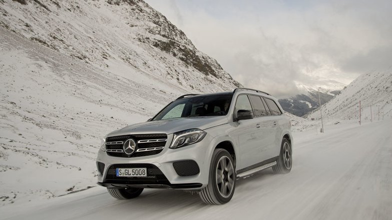 slide image for gallery: 19192 | Mercedes-Benz GLS 500 экстерьер