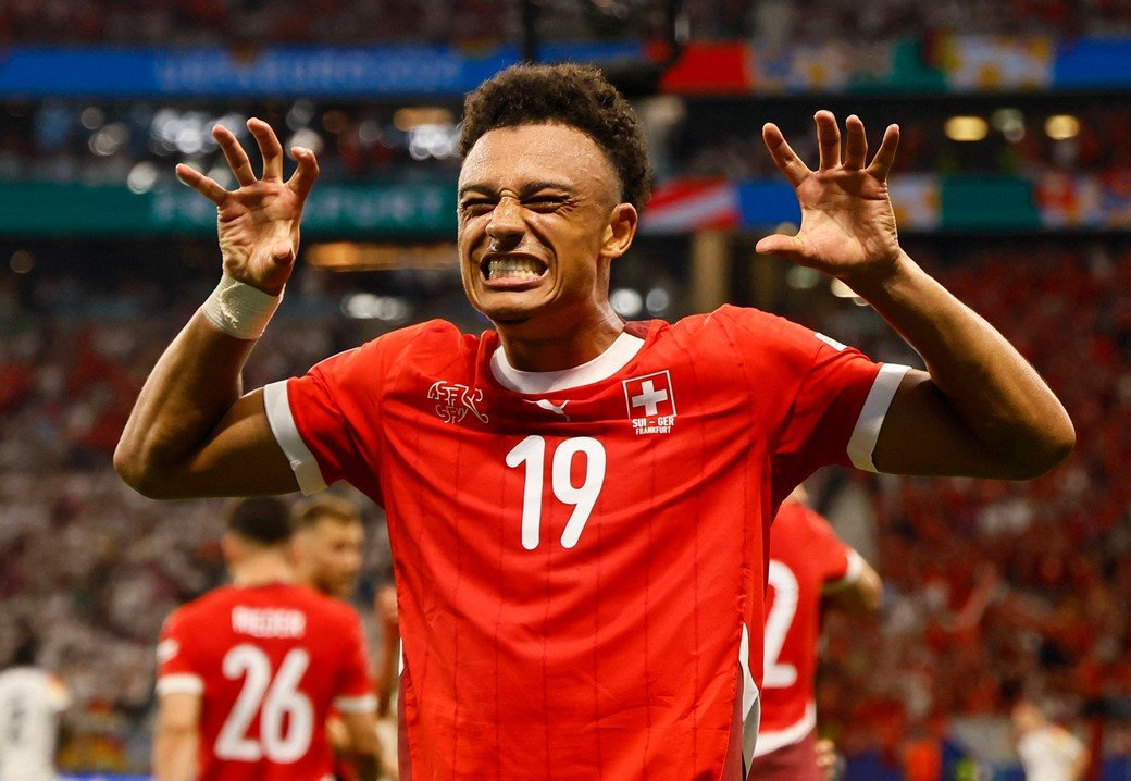 Швейцария вслед за Германией вышла в плей-офф Евро-2024