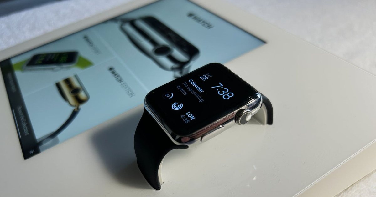 В сети показали демо-образец первых Apple Watch: они работали в паре с iPad (видео)