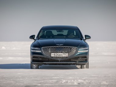 slide image for gallery: 27729 | Genesis G80