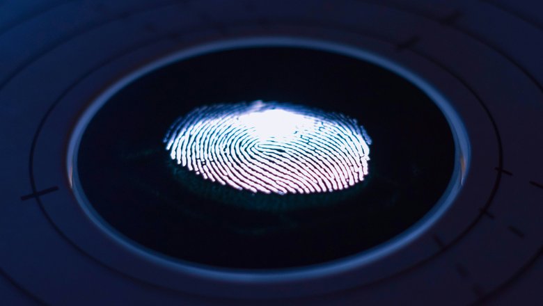 Сканер отпечатков пальцев