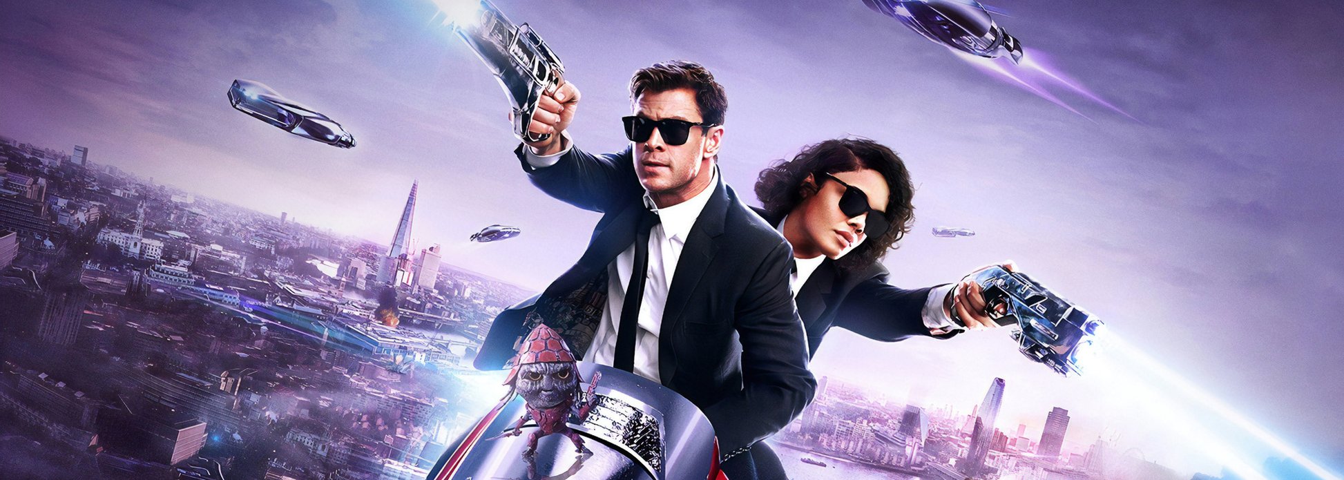 Люди в черном интернэшнл. Люди в черном: Интернэшнл / men in Black International (2019). Люди в черном 2019. Люди в черном 4 Интернэшнл Постер.