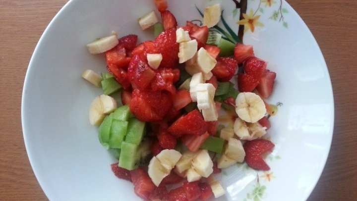 Вкусный и быстрый фруктовый салат