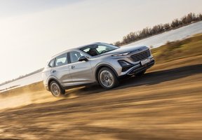 Тест-драйв Bestune T90