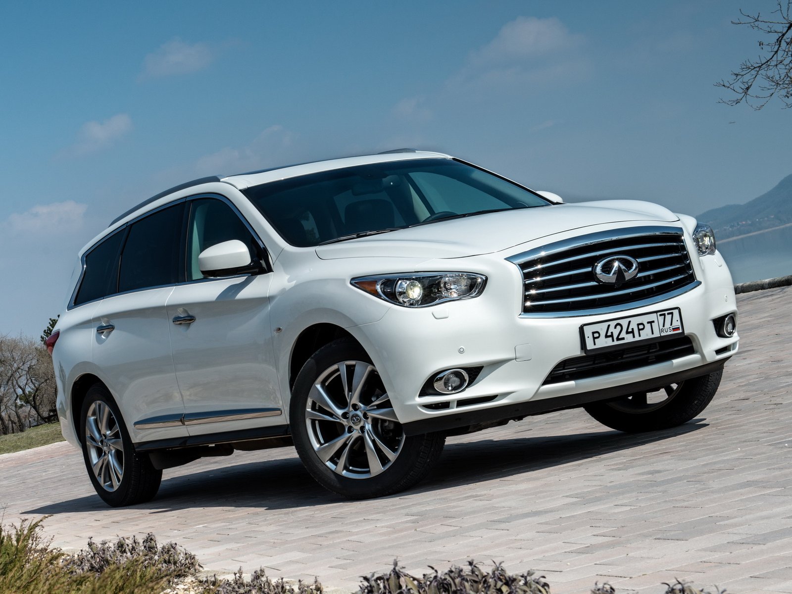 Стоит ли покупать б/у «Инфинити» QX60, все «болячки» Infiniti QX60 с  пробегом