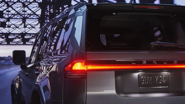 New Lexus GX Teaser