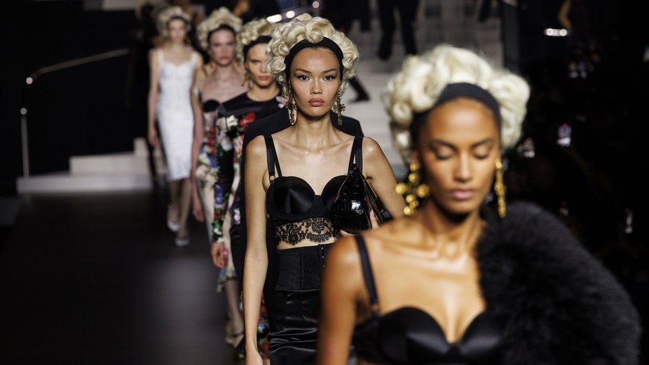 Dolce & Gabbana, весна-лето 2025