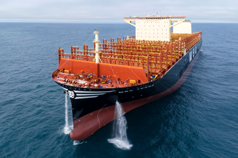 В начале марта Китайская государственная судостроительная корпорация передала свой мегакорабль компании MSC. Это мировой лидер в области глобальных контейнерных перевозок. Источник: newatlas.com