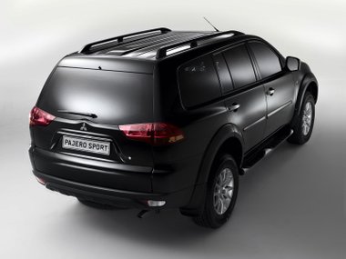 slide image for gallery: 28153 | Mitsubishi Pajero Sport II