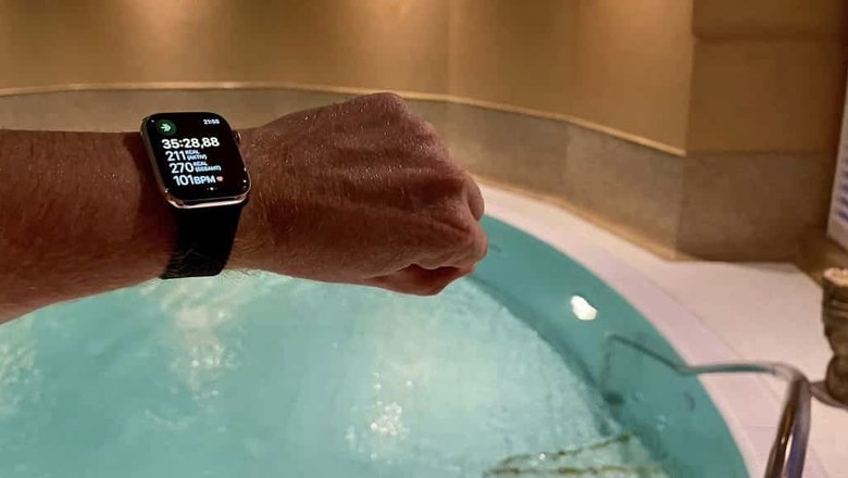 Apple Watch into a sauna