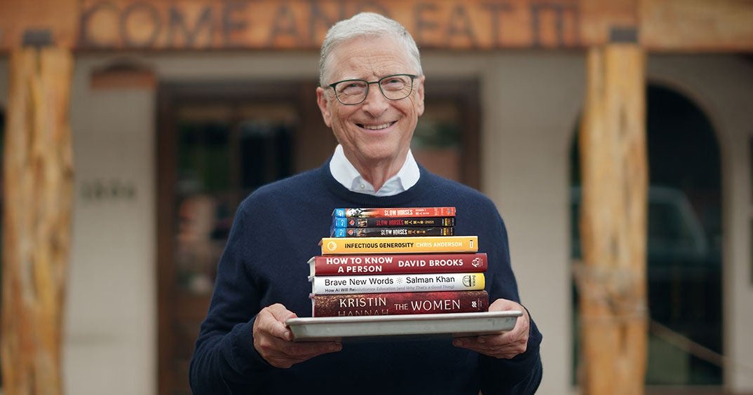 Билл Гейтс назвал лучшие книги, которые стоит прочитать этим летом