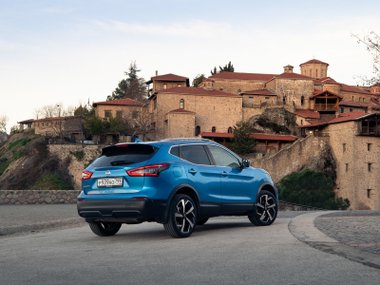 slide image for gallery: 24272 | Nissan Qashqai