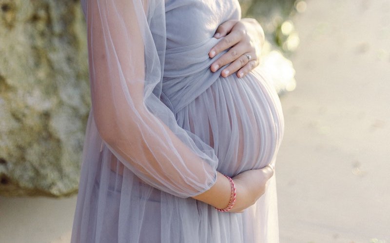 Выделения при беременности: что считать нормой и когда важно обратиться за помощью?