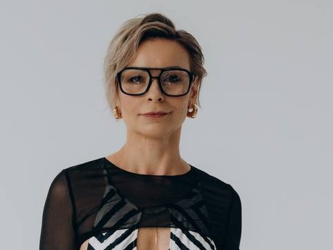 Елена Есенева Елена Есенева