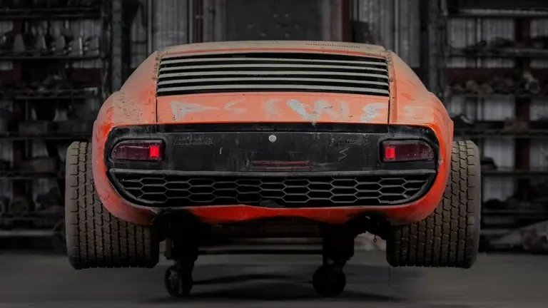 1967 Lamborghini Miura P400 от Bertone