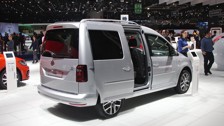 slide image for gallery: 20531 | Volkswagen Caddy TGI BlueMotion