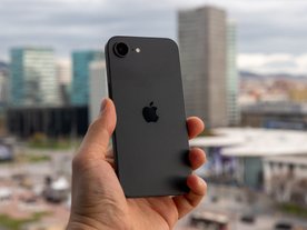 iPhone 16e