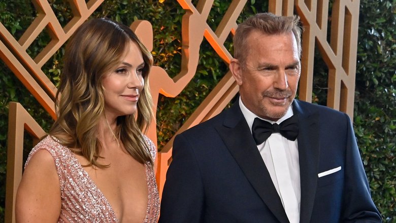 Кевин Костнер с женой на премии SAG Awards в 2022 году Кевин Костнер с женой на премии SAG Awards в 2022 году