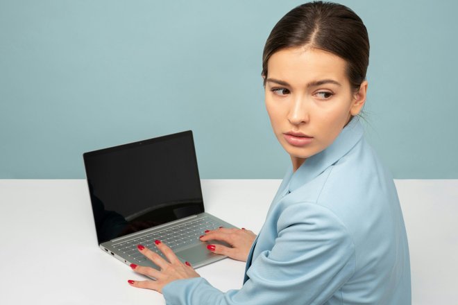 Работа за компьютером Работа за компьютером