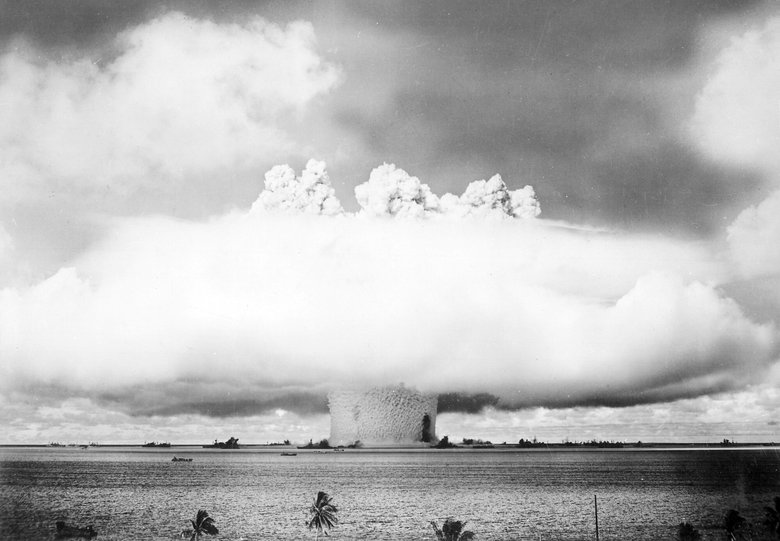 Ядерные испытания на атолле Бикини в цепи Ралик (Маршалловы Острова).1946 год. Фото: Фото: US Navy