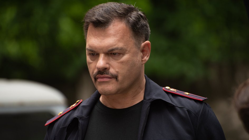 Евгений Дятлов в сериале Волчий берег Евгений Дятлов в сериале Волчий берег