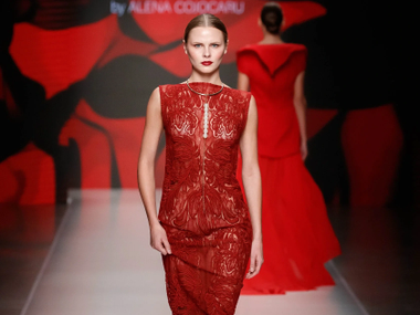 Anro by alena cojocaru (источник фото: moscowfashion.ru) Anro by alena cojocaru (источник фото: moscowfashion.ru)