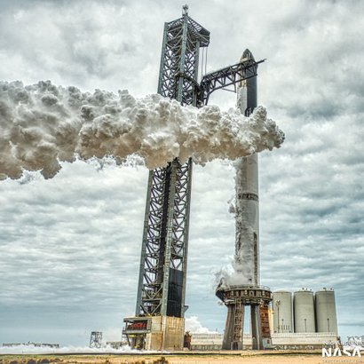 SpaceX впервые провела полный заправочный тест системы Starship. Фото: NASASpaceflight