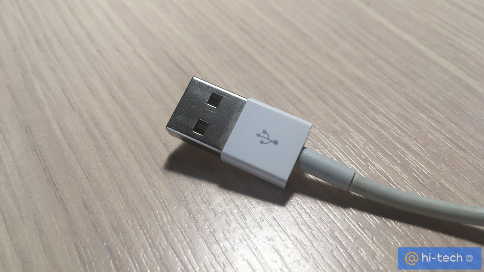 Почему вы всегда вставляли USB неправильно - Hi-Tech Mail.ru