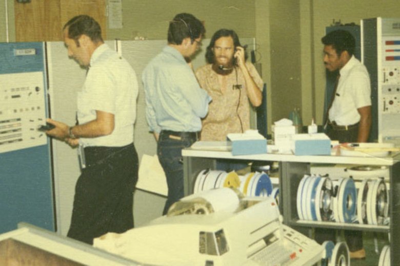 Из этой лаборатории в 1969 году впервые состоялось подключение к интернету. Фото: UCLA