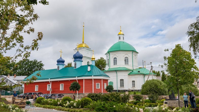 Кохвик кафе. Печоры достопримечательности. Музей города Печоры.