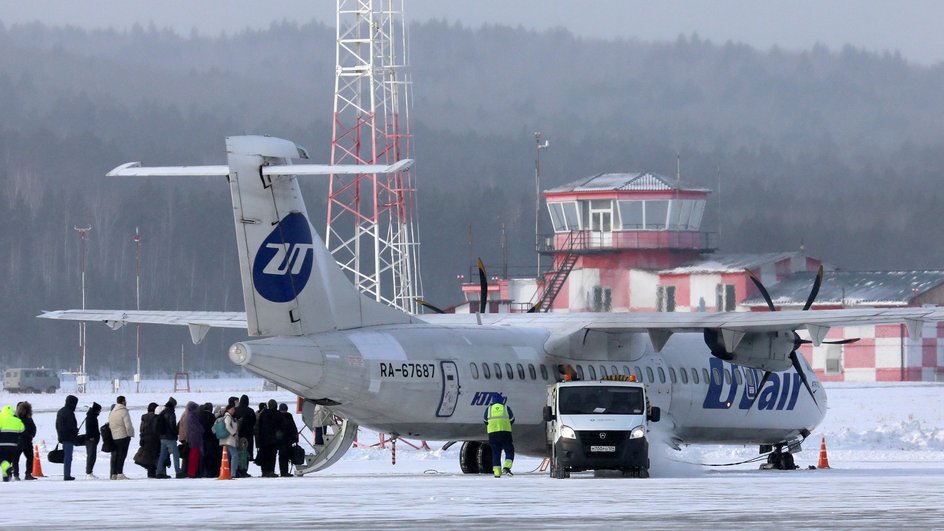 Обслуживание самолетов в аэропорту "Красноярск" Обслуживание самолетов в аэропорту "Красноярск"