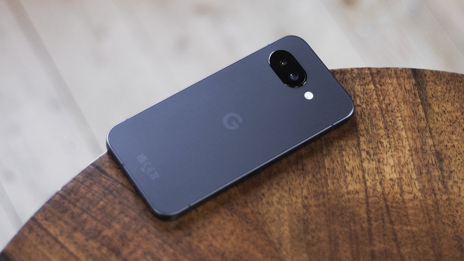 Google Pixel 9a Google Pixel 9a