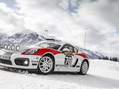 slide image for gallery: 24059 | Porsche показала раллийный Cayman GT