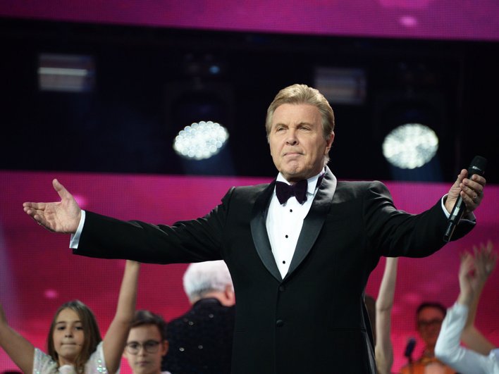 Лев Лещенко