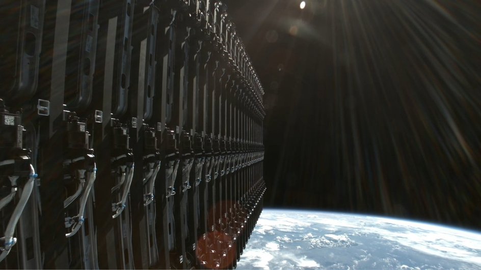 Спутники Starlink перед разделением на орбите Спутники Starlink перед разделением на орбите