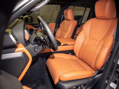 Lexus LX 600