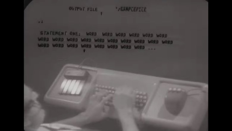 Кадр из презентации 1968 года. Слева — набор клавиш. 